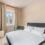Kalm Stay - A Design Aparthotel