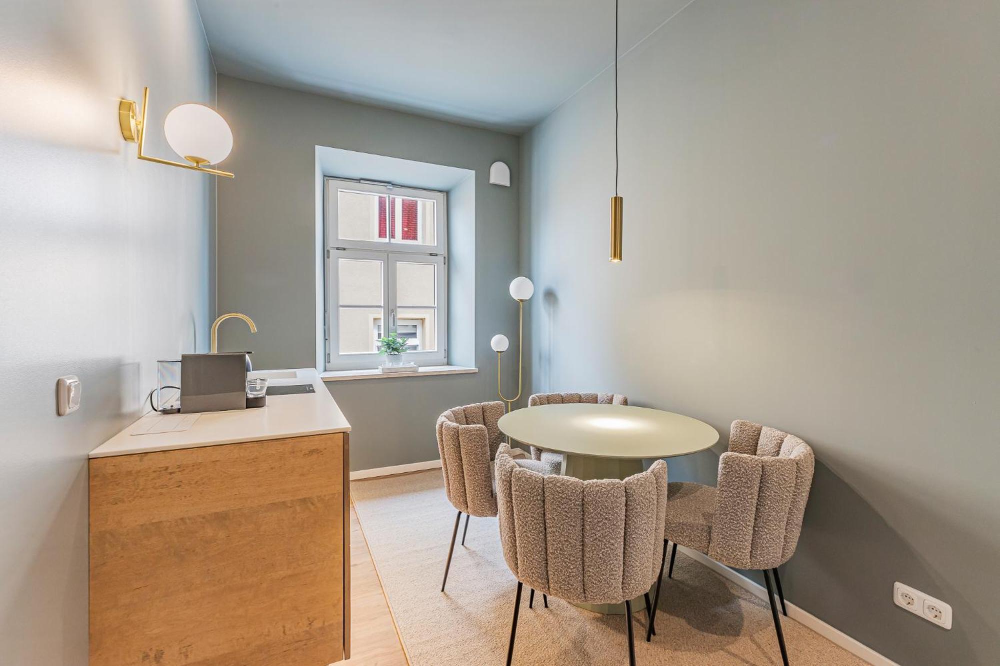 Aparthotel Kalm - A Design